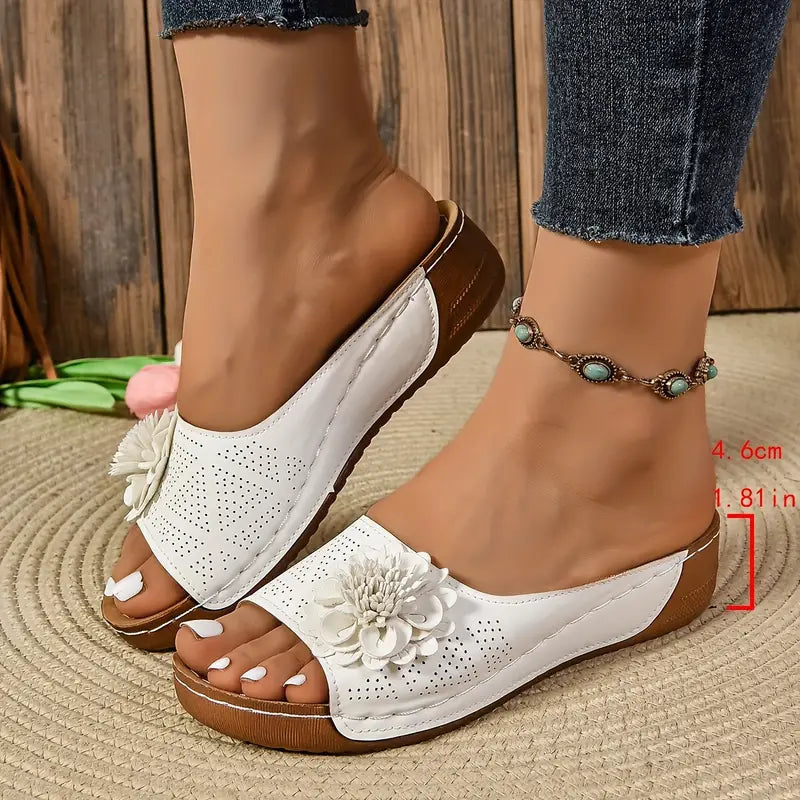 FLORA | Orthopedic Sandals with Floral Pattern